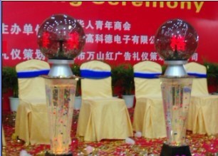 深圳市萬(wàn)山紅禮儀服務(wù) 專(zhuān)業(yè)慶典服務(wù)，點(diǎn)亮城市精彩瞬間