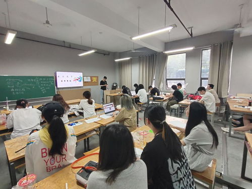 筑安全防線，繪平安校園——建筑與景觀設(shè)計學(xué)院開展安全教育主題團(tuán)日活動暨安防系統(tǒng)設(shè)計施工服務(wù)研討